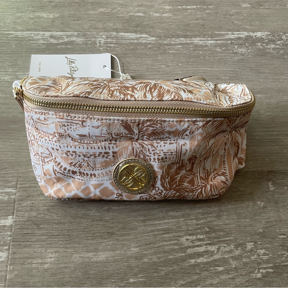 Lilly Pulitzer Tan and White Crossbody Bag